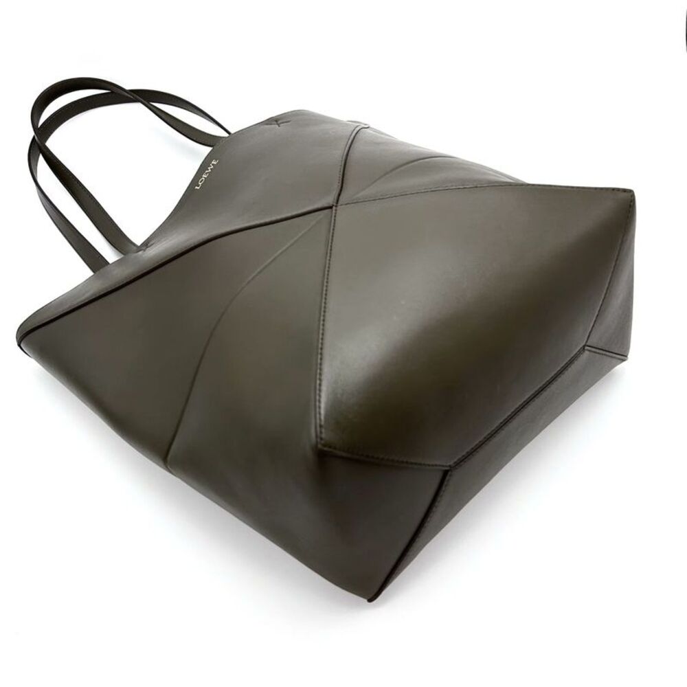 Loewe Women Pre-Loved Bag Very Good Condition - Picture 4 of 6